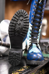 Heartseeker Heels - Silfrost - Women's 11 - Sample