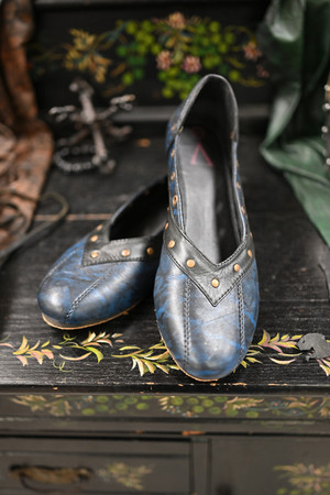 Elderwood Slippers - Azurinth - Women's 11 Elderwood Slippers - Azurinth - Women's 11