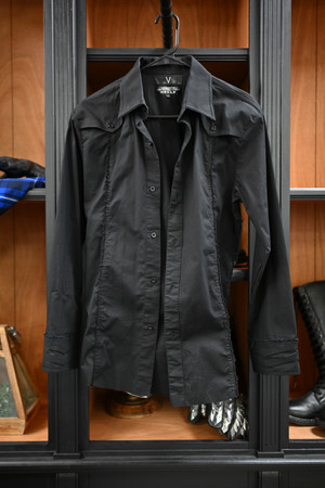 Media Stock Valiant Button Down - Black - Size XS Media Stock Valiant Button Down - Black - Size XS