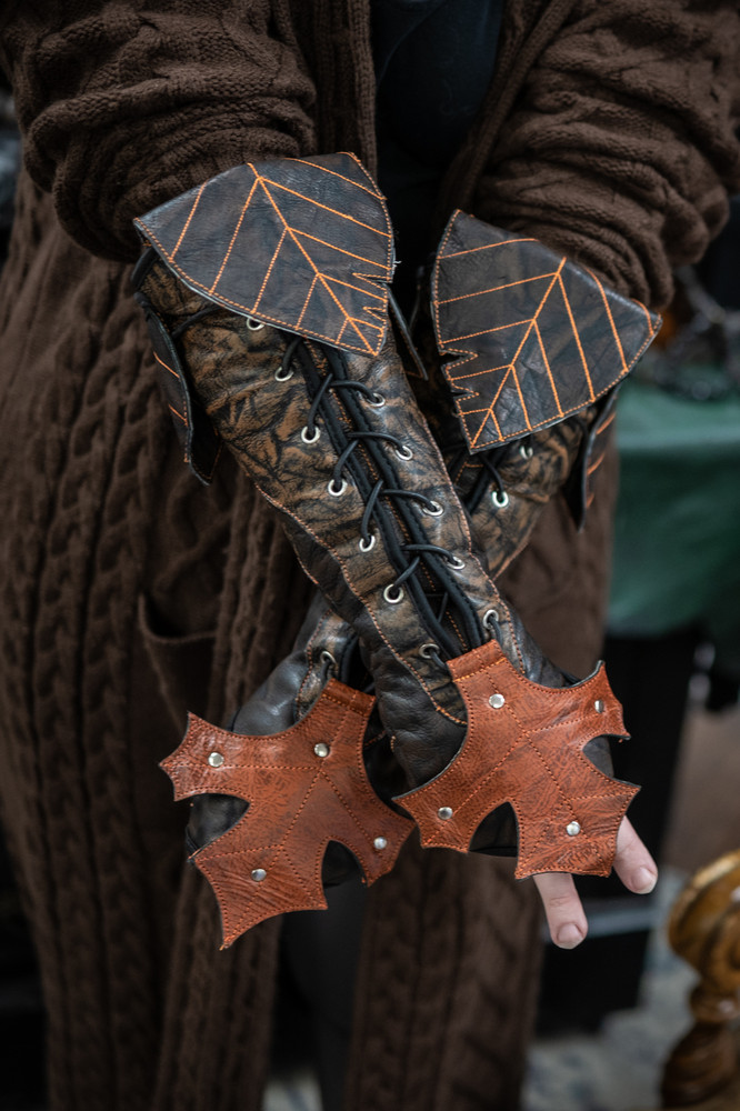 Heartseeker Gauntlets