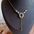 collier caresse de perles - collier lariat Y - perles rondes d'eau douce - pendentif plaqué or - bijou de mariage - fermoir homard