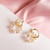 Guirlande Élégante, boucles d'oreilles créoles, perles, mini-billes dorées, modèle twist, plaqué or