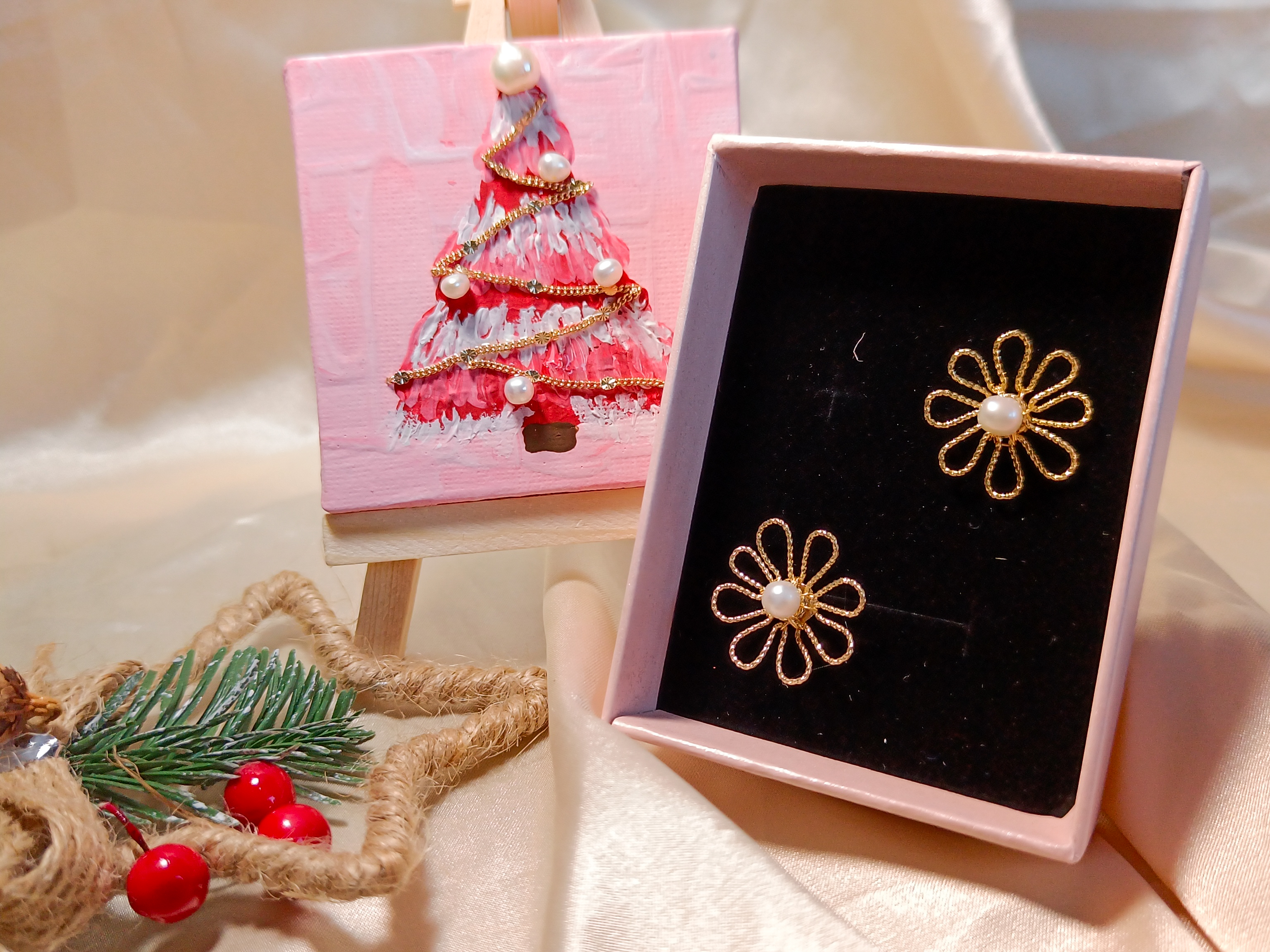 Boucles d'Oreilles pour la Saison des Fêtes - Floraison Hivernale avec Perles d'Eau Douce
