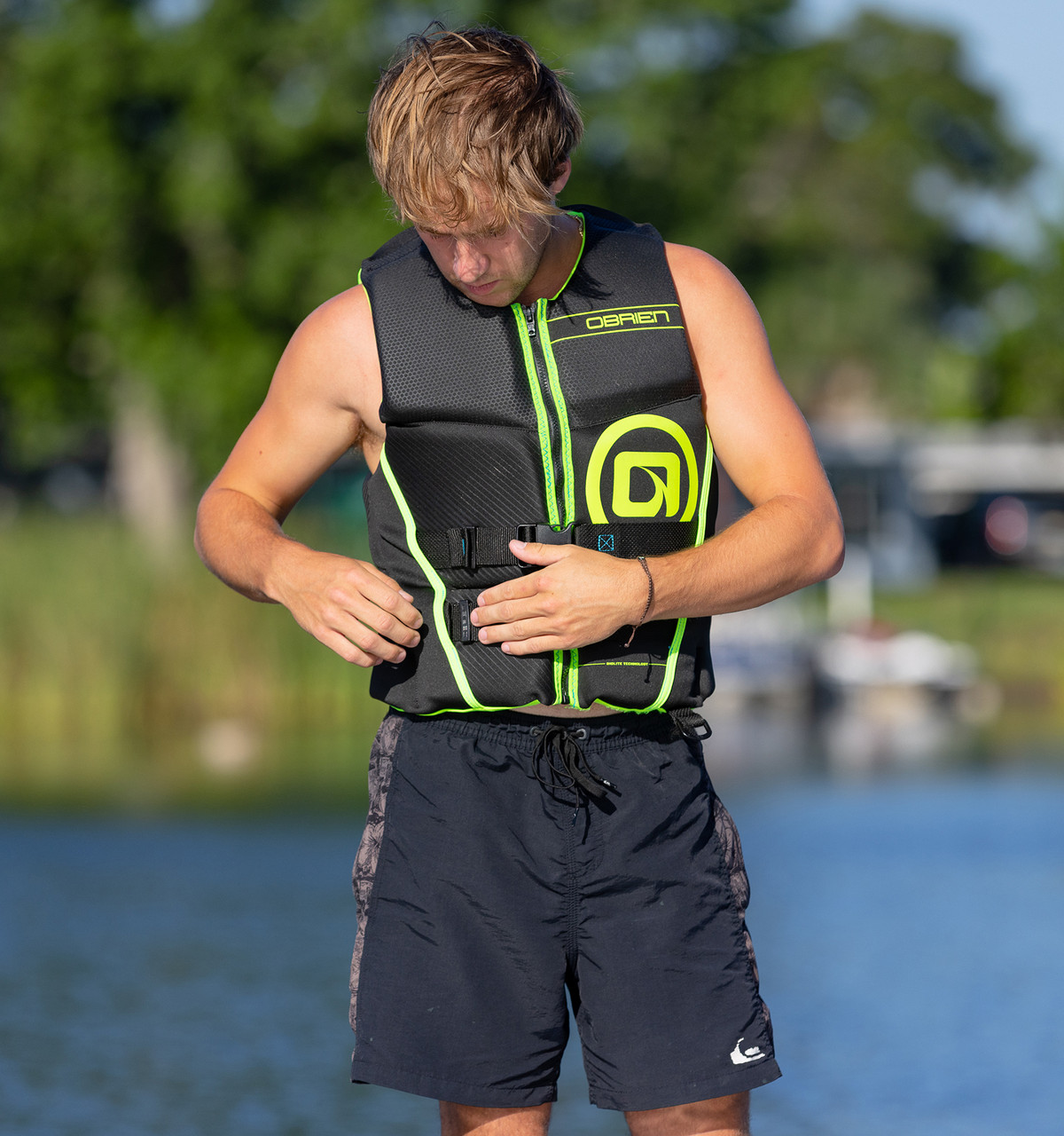 O'Brien Men's Flex V-Back Neoprene Life Jacket Green