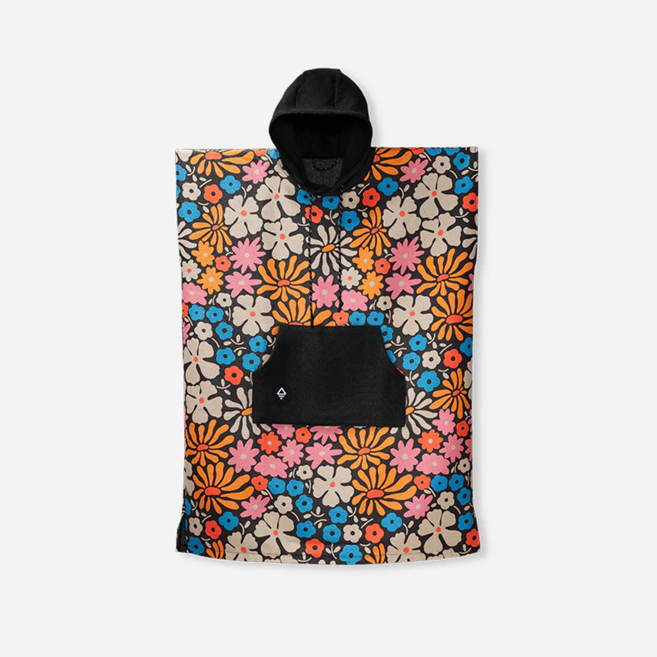 Nomadix Changing Poncho, surf poncho, changing poncho, beach poncho, quick-dry poncho, towel poncho, sand-resistant poncho, wetsuit changing poncho, surf changing poncho, wakeboard changing poncho, eco-friendly poncho, recycled towel poncho, MicroTerry poncho, adventure poncho, travel poncho