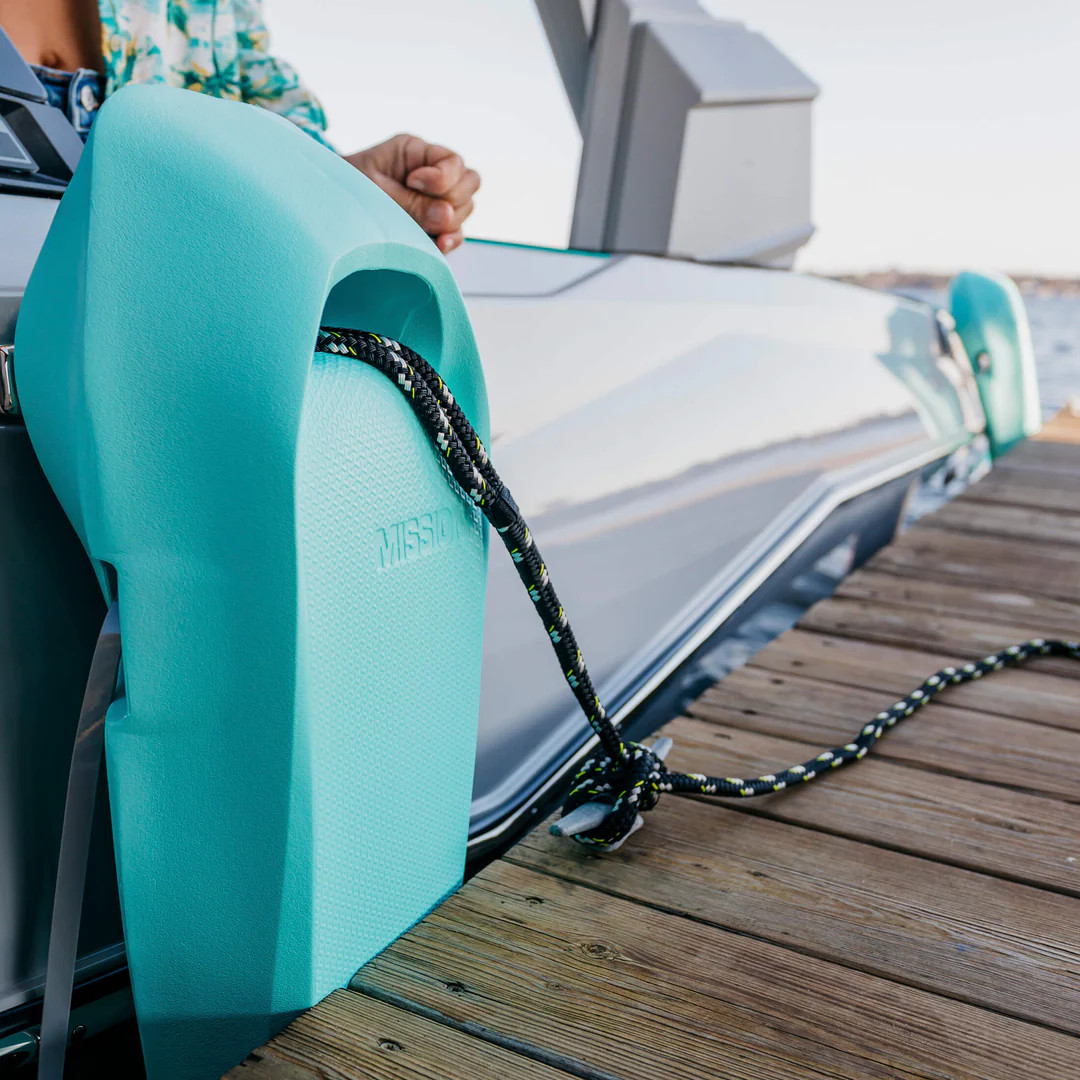 Mission SENTRY 2.0 foam boat fender on runabout