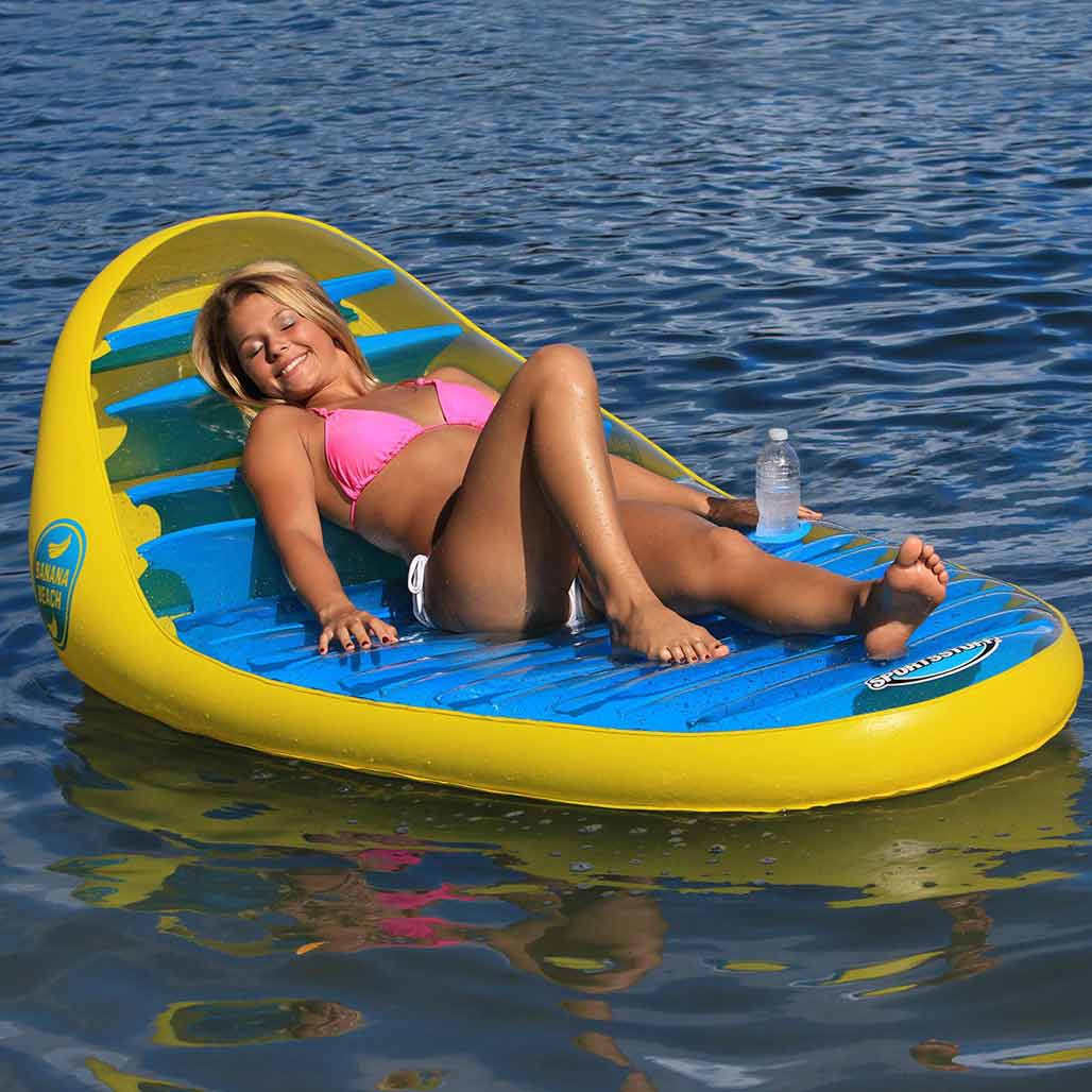 Sportsstuff Banana Beach Lounge action shot