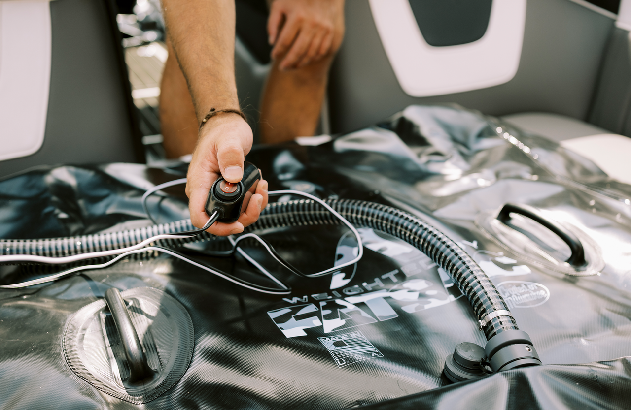 FatSac Supa Pump filling to ballast bag