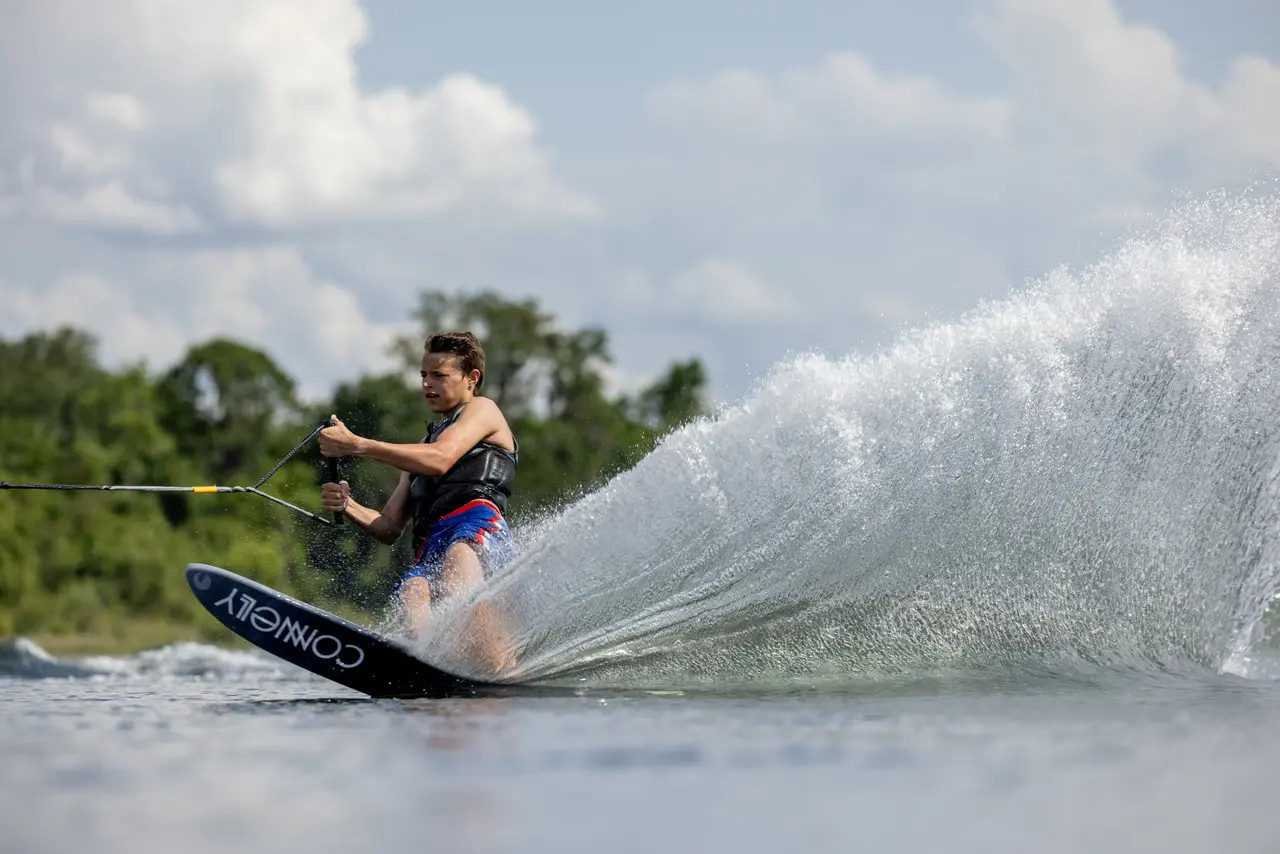 Skiier on Connelly Outlaw Slalom Waterski Package