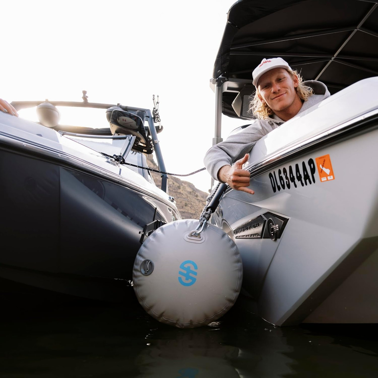 Seipel Marine inflatable bumper hanging on pontoon side