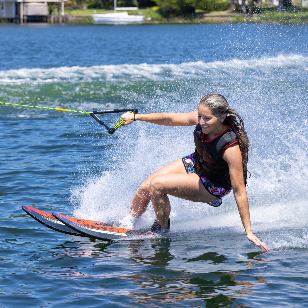 O'Brien Celebrity 64 Combo Waterskis designed for women and teen skiers