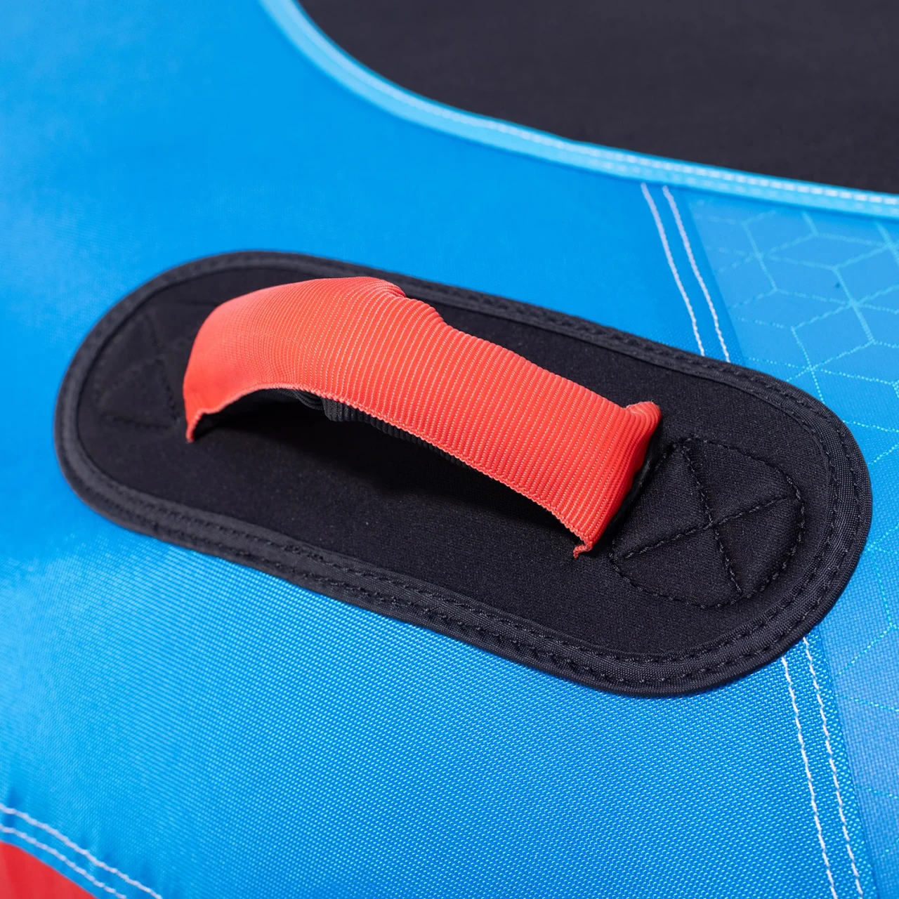 O’Brien Screamer towable tube handle with EVA knuckle guard