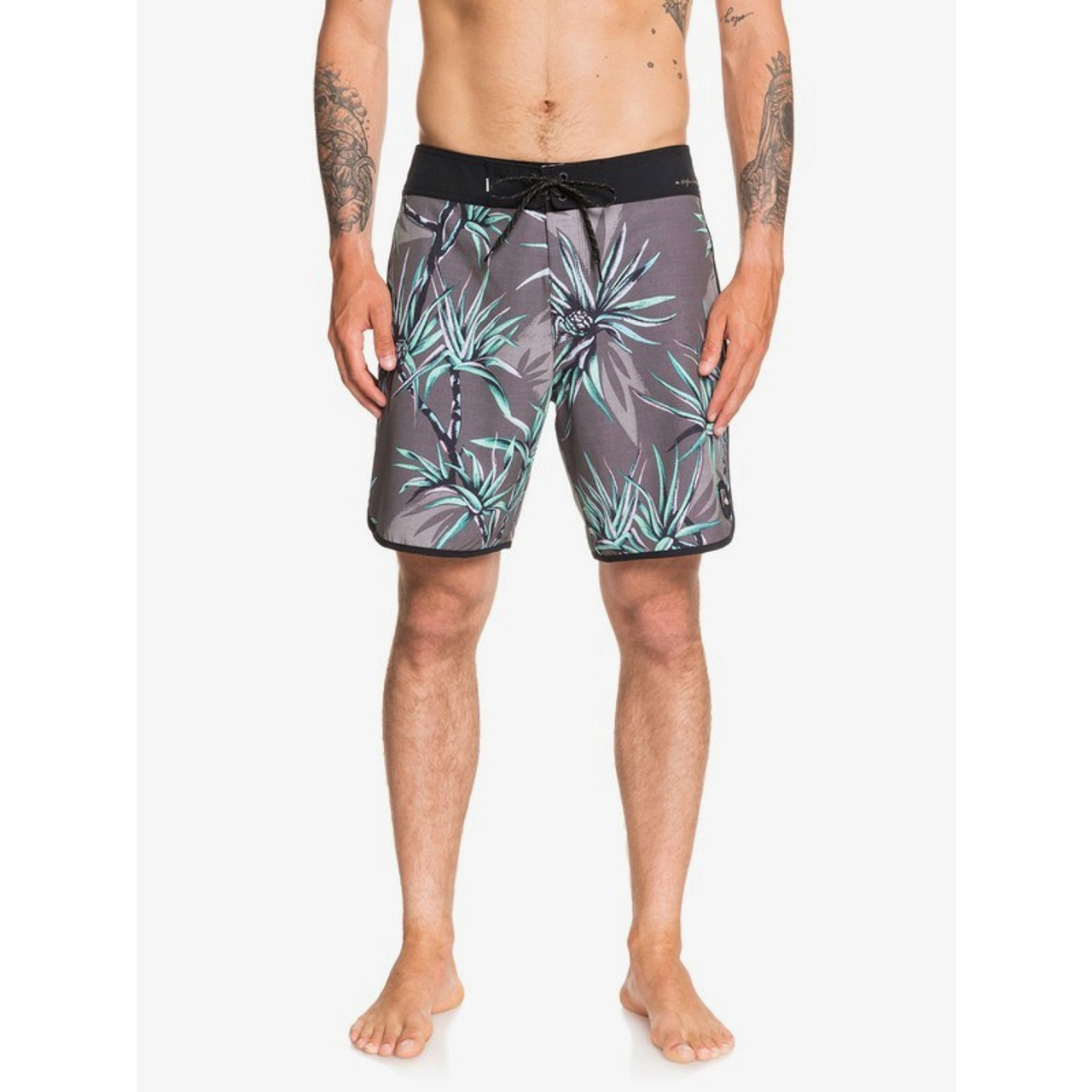 Quiksilver Highline Salty Palms 18" Boardshorts