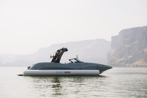 Seipel Marine bumper in use during lake party tie-up