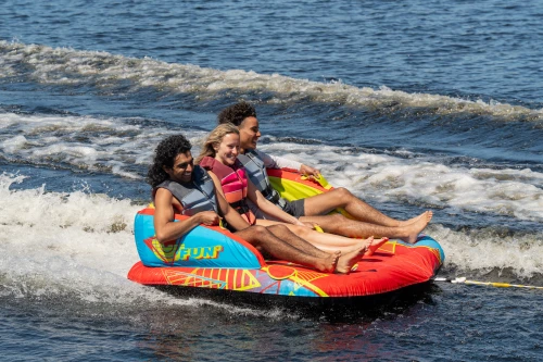 Connelly Fun 3 three-rider towable tube with Two-Way Tow technology