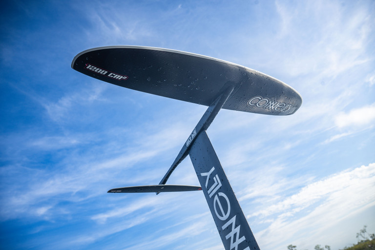 Connelly Makes First Foray into Wakefoils with their new Pilot Package