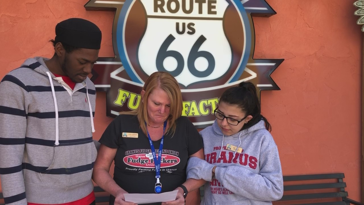 Manager Tina Begs For Information on Lost Willy in Uranus