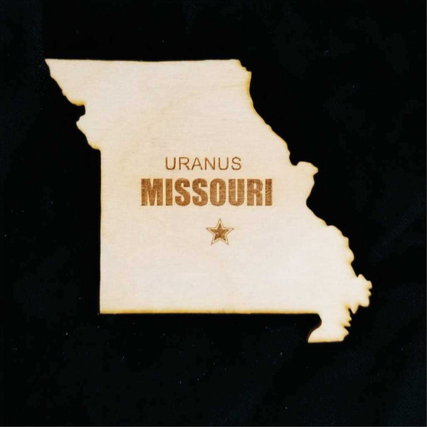 Wooden Missouri cutout engraved magnet with Uranus Missouri and a star from Uranus Fudge Factory.