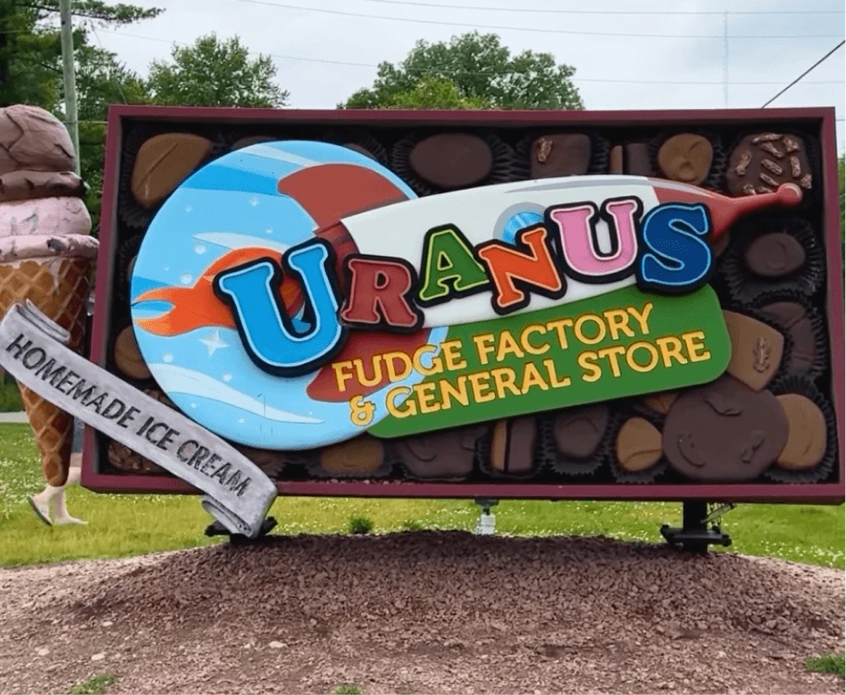 Uranus Fudge Factory Storefront - St Robert Missouri