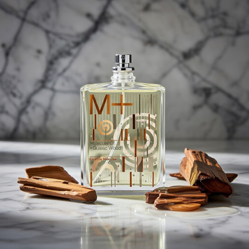 Escentric Molecules Molecule 01 + Guaiac Wood Fragrance Samples