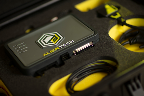 Nouveau Kess 3 Slave version Auto en OBD + Bench  + Boot