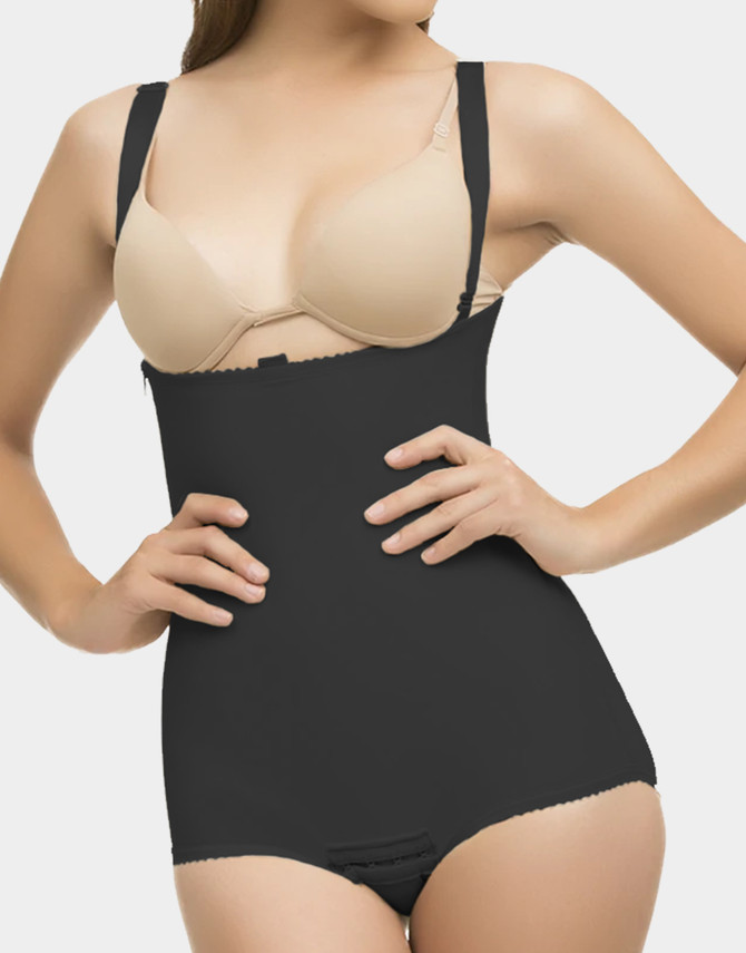 Adjustable slide shoulder straps allow a custom fit while reducing pressure on shoulders.