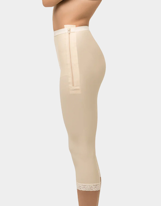 Designed for Stage 1 recovery, offering targeted compression to assist in reducing swelling and improving circulation.