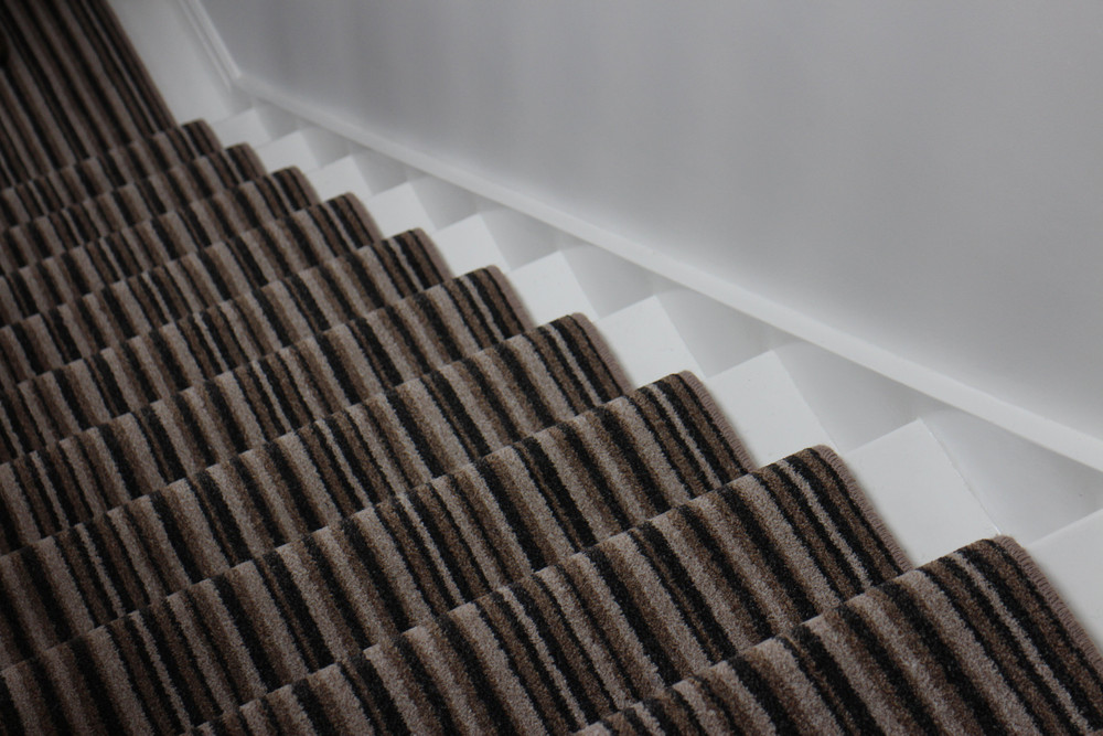 SAFETY & STYLE: THE IMPORTANCE OF STAIR RUNNERS