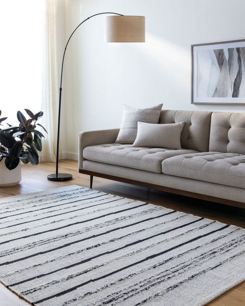 Surya Goteborg GTG-2302 Rug