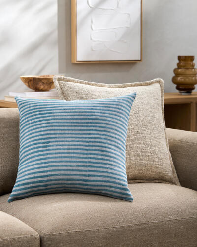 Surya Chateau de Chic CUD-003 Accent Pillow