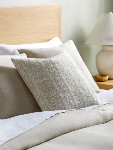 Surya Nicki ICK-003 Accent Pillow