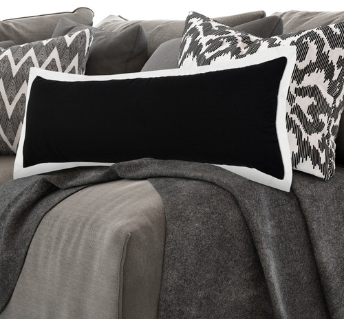 LR Home Empire 07728 Jet Black White Pillow
