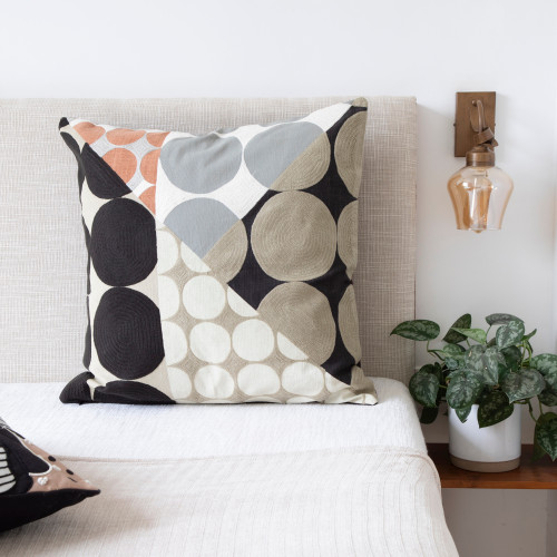 LR Home Stacy Garcia 08641 Black Beige Pillow