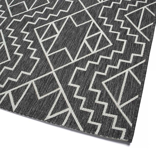 Kaleen Soleri SLR03-38 Charcoal Rug