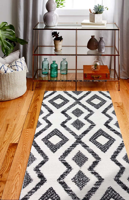 Bashian Navajo N114-NAV107 Ivory Black Rug