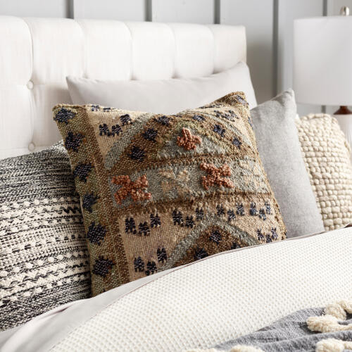 Surya Luanda LAU-004 Accent Pillow