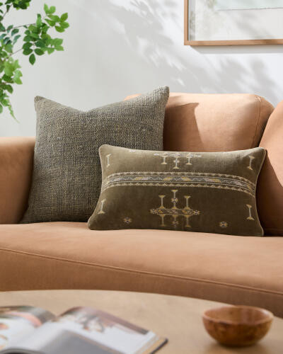 Surya Velour VLU-001 Accent Pillow