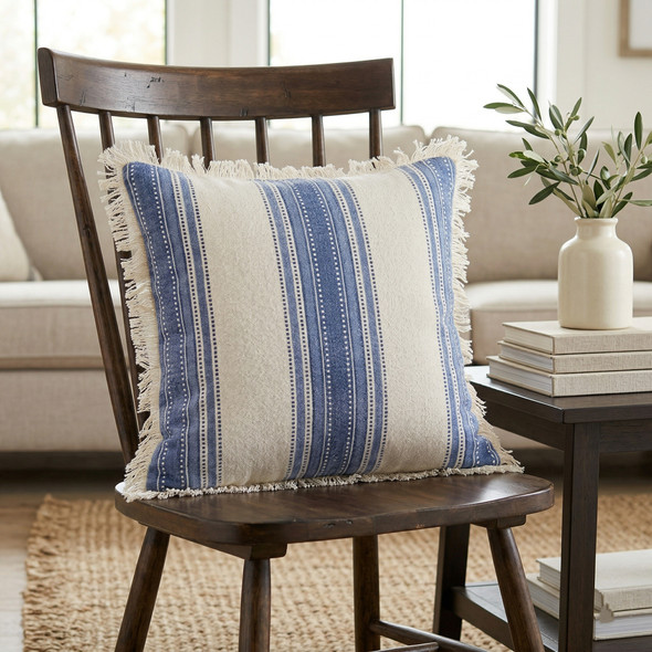 LR Home Seashore 07479 True Navy Pillow