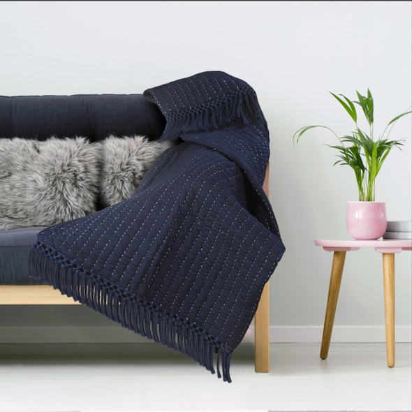 LR Home Lux 05291 Navy Off-White Throw