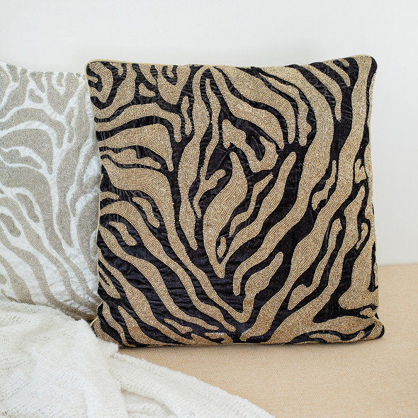 LR Home Cosmopolitan 08473 Gold Black Pillow