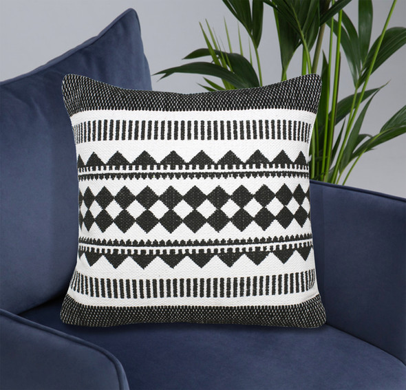 LR Home Mindy 07751 Black White Pillow