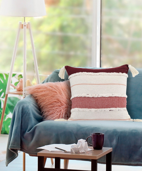 LR Home Quarry 07696 Maroon Pillow