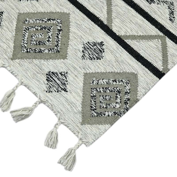 Amer Artifacts ARI-4 Pacha Ivory Rug