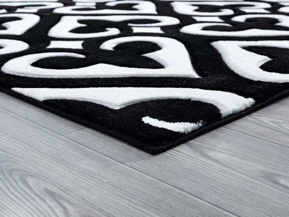 United Weavers Bristol 2050 11470 Heartland Black Rug