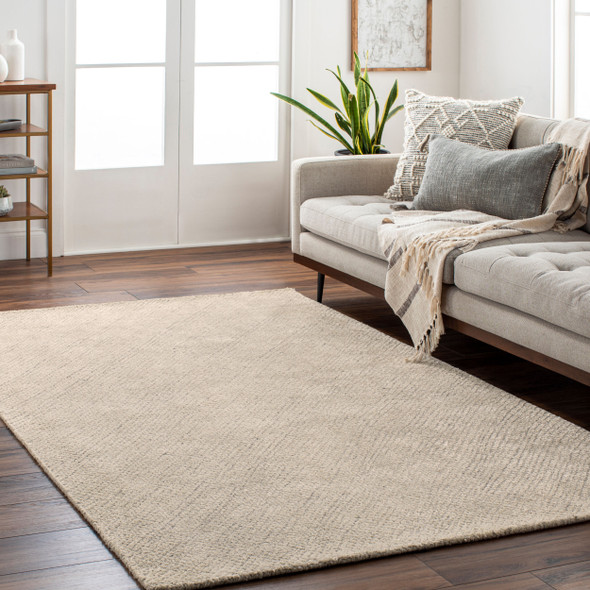 Surya Helen HLE-2302 Area Rug