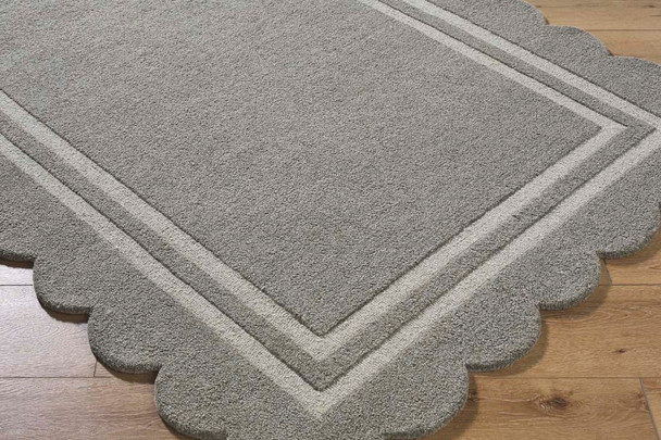 Livabliss Scalloped SCP-2302 Rug