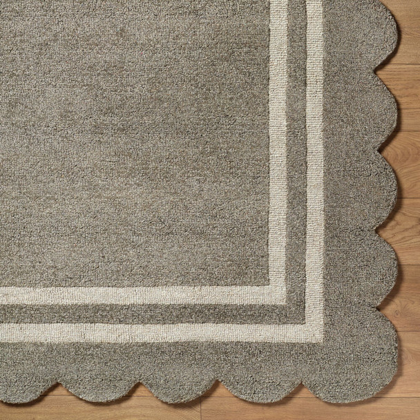 Livabliss Scalloped SCP-2302 Rug