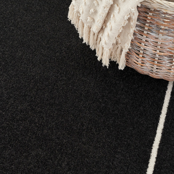 Nourison Home Nourison Essentials NRE02 Black Ivory Rug