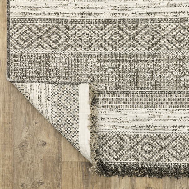 Oriental Weavers Gillian 1622e Rug