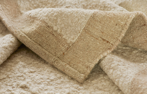 Momeni Pure Salt Alanya ALA-1 Ivory Rug